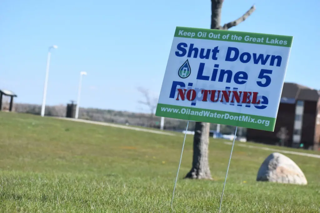 Judge upholds Line 5 permit in Wisconsin