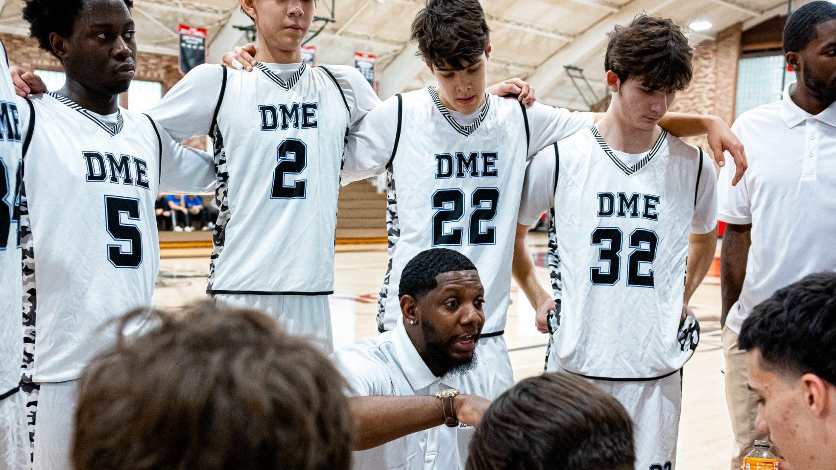 Q&A: Coach Chuck Smith on NIL, Wisconsin recruiting classes and working with NBA players